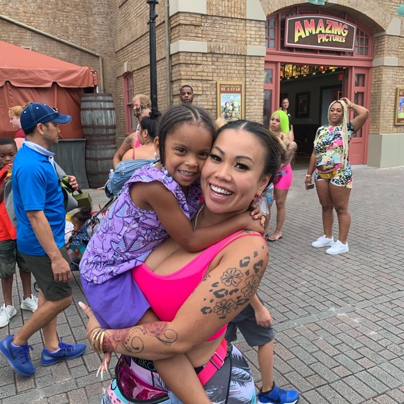 Meet your Posher, Rolanda - Picture 3 of 8